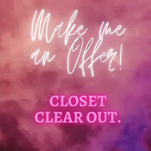 Closet Clear Out‼️ Always Open to offers ‼️